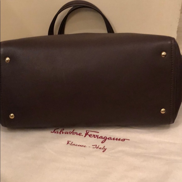 Salvatore Ferragamo Verve tote - Picture 5 of 9
